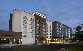 Courtyard By Marriott Charlotte Waverly